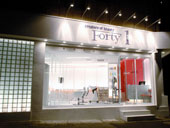 Forty 1�̊O��